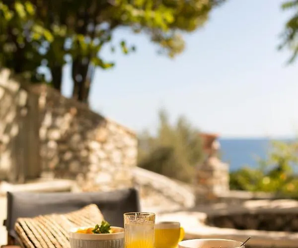 Irida Aegean View, Philian And Apartment *