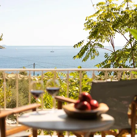 Irida Aegean View, Philian And Lägenhet *