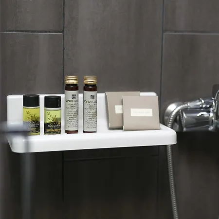 Irida Aegean View, Philian And