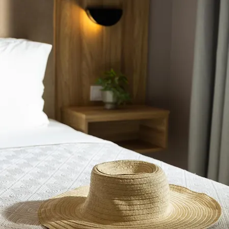 Irida Aegean View, Philian And Lägenhet