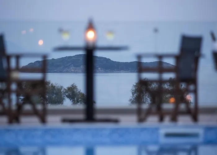 Irida Aegean View, Philian And Apartamento Megali Ammos (Skiathos)